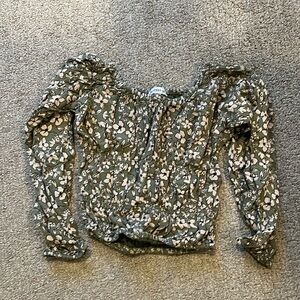 Girls floral shirt size 8/10 medium Madden Girl